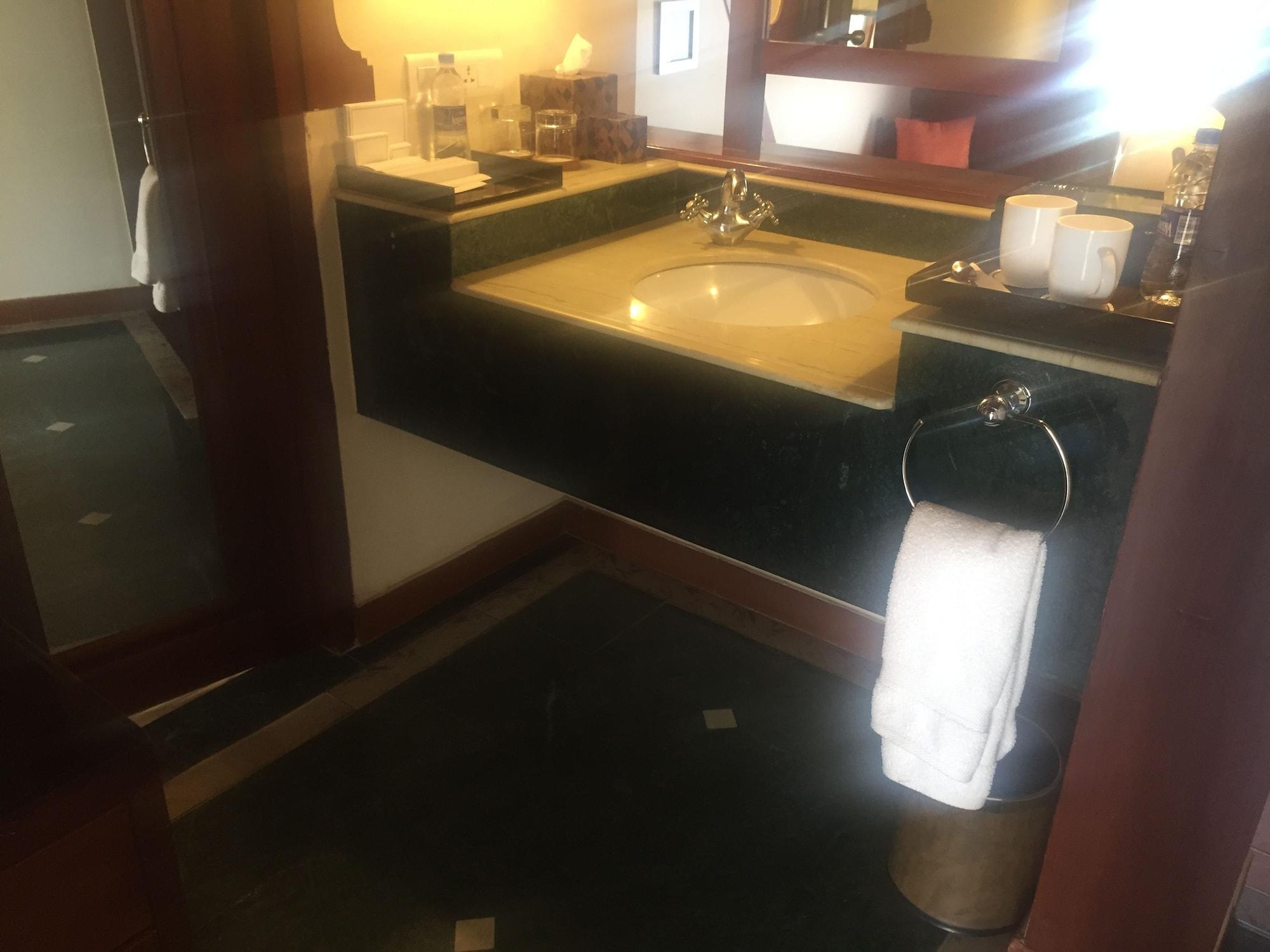 The Leela Kovalam, A Raviz Hotel Thiruvananthapuram Kültér fotó