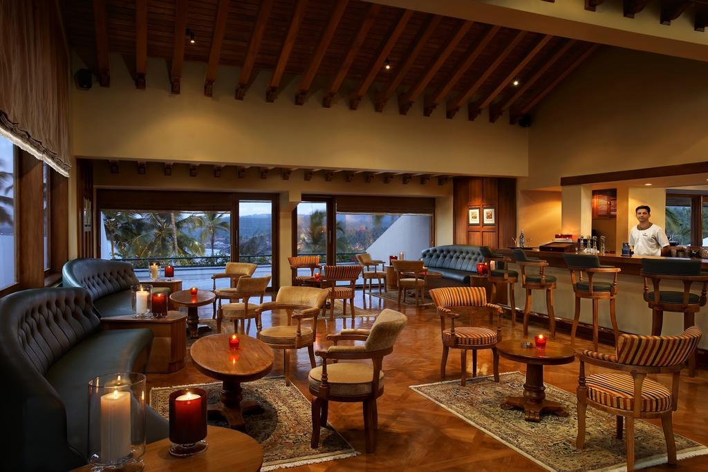 The Leela Kovalam, A Raviz Hotel Thiruvananthapuram Étterem fotó
